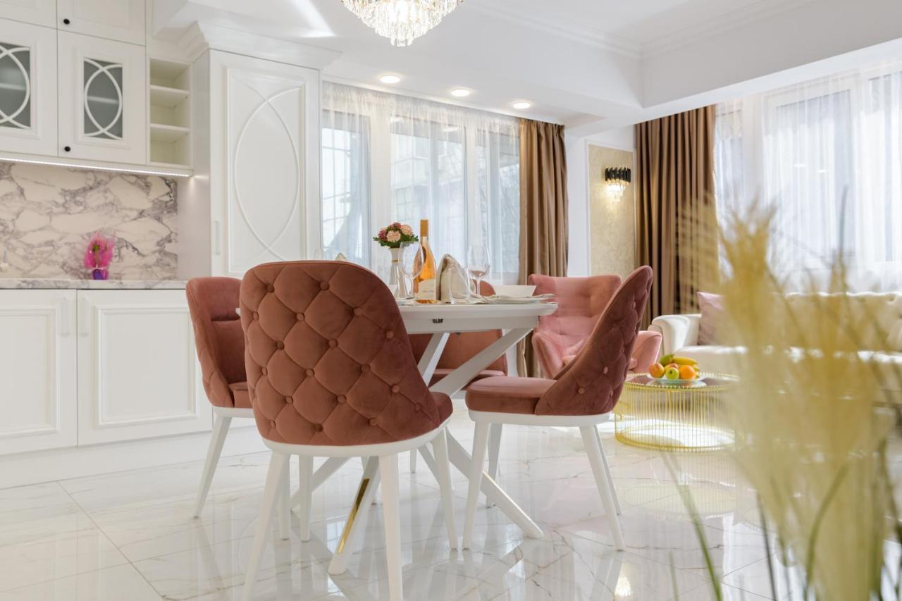 Лукс На Море Luxury Apartment In Downtown With Garage Warna Exterior foto