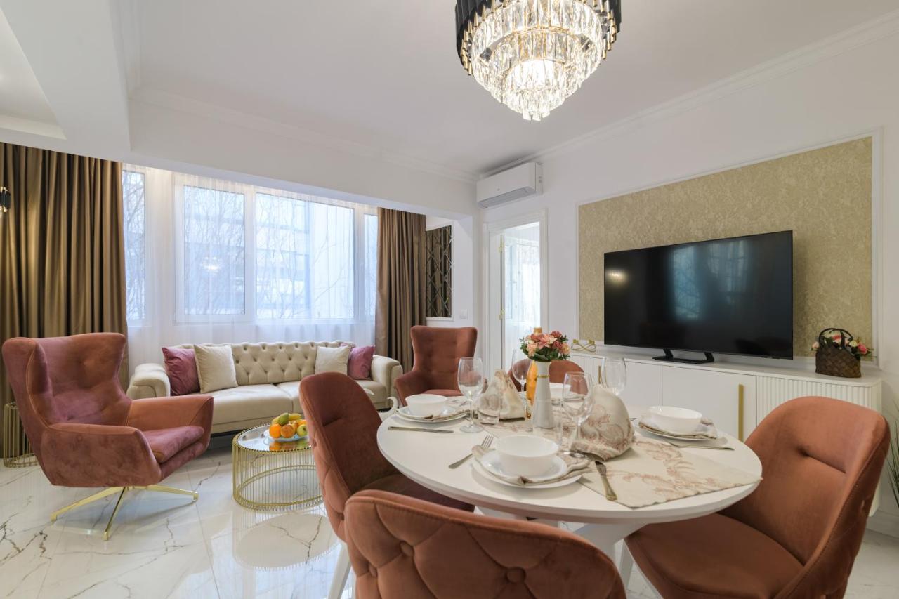 Лукс На Море Luxury Apartment In Downtown With Garage Warna Exterior foto