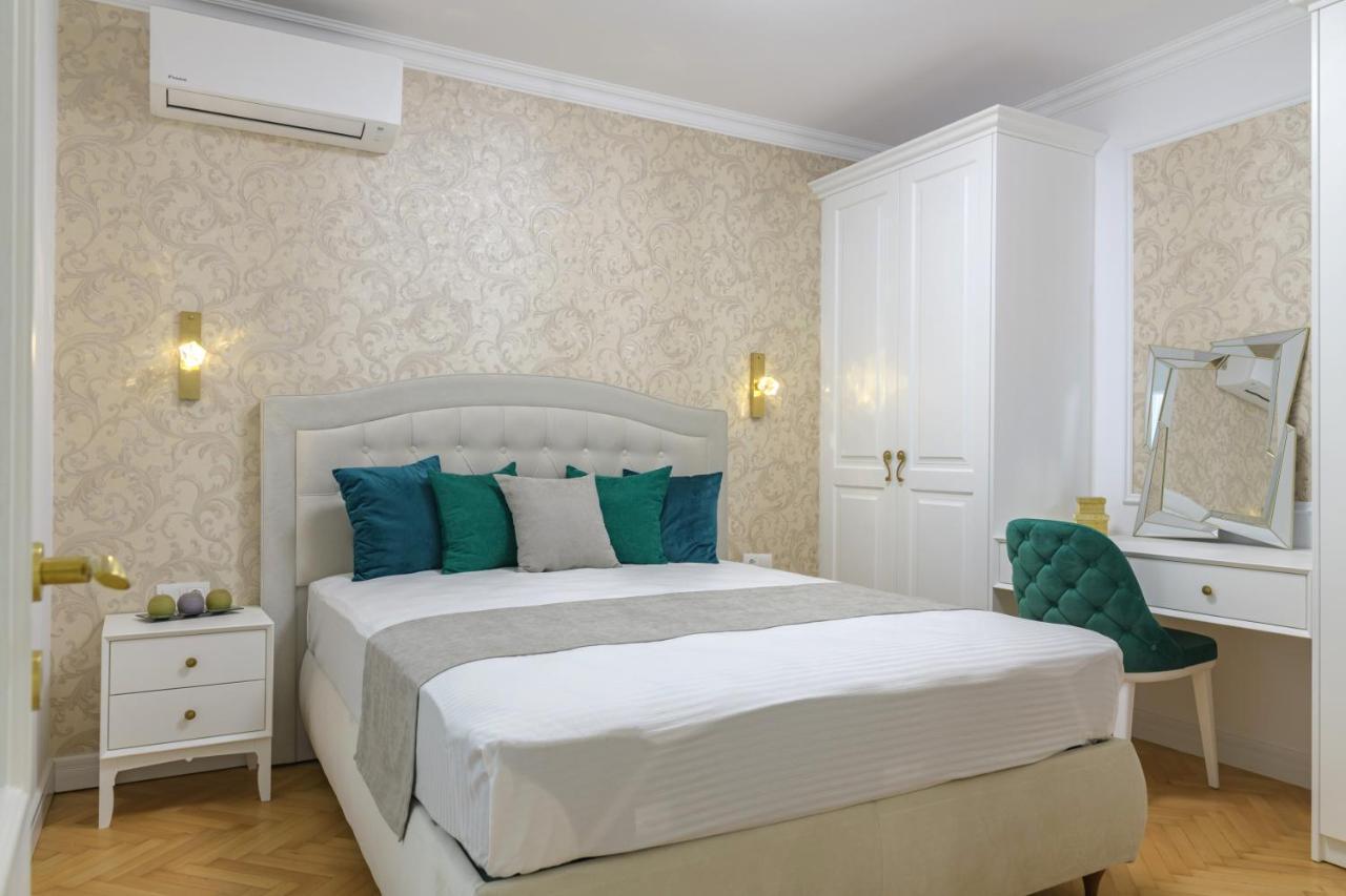 Лукс На Море Luxury Apartment In Downtown With Garage Warna Exterior foto